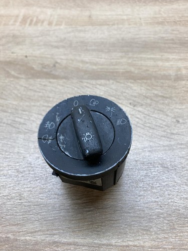 1k0941431a light switch - light,