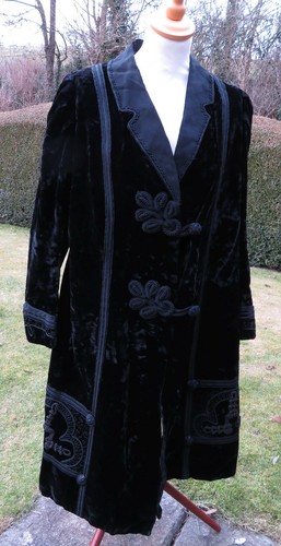 Victorian style black - victorian,