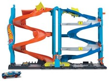 Hot Wheels City Transforming 2in1 Race Tower Playset Vehicle Track Set with Car