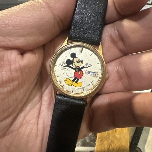 Vtg disney seiko mickey - disney,