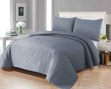 3 PIECE QUILTED BEDSPREAD BED
