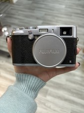 Fujifilm X100S 16.3MP Digital