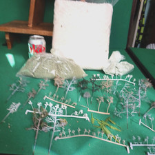 Bundle of  Scale link style metal trees assembled Painted and bag of foam crumb