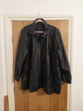 Used Men's Black Leather Milan