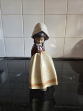 Lladro Gres Figurine Lonely Dutch Girl 2076