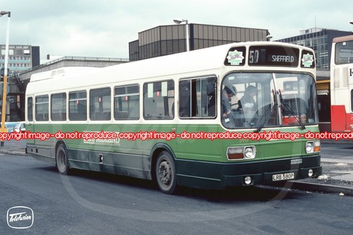 Bus photo east midland 590 - east,