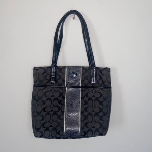 Coach black signature purse - signature,