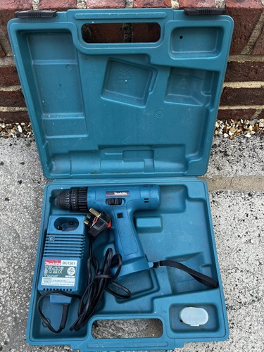 Makita combi drill model - drill,