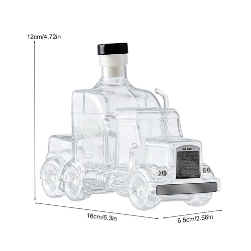 Unique sculpted whiskey - 3d,