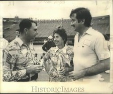 1977 Press Photo Ken Wenn