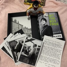 JOHNNY MARR Set the Boy Free