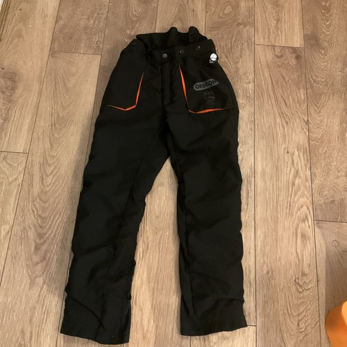 Oregon yukon chainsaw trousers - chainsaw,