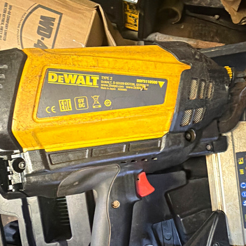 Dewalt ddf5110500 cordless - dewalt, 6v
