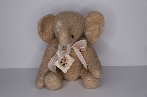 Beautiful bobby bears - bobby’s,