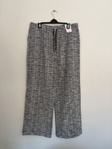 Black white textured wide - tu,