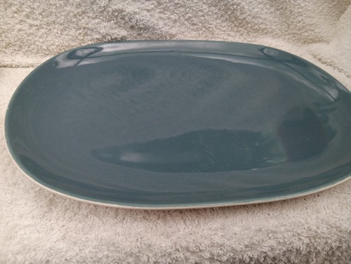 Poole pottery cameo serving - poole,
