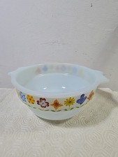 Vintage Retro Pyrex Phoenix Opalware Oven Dish Bowl Floral Pattern 1960s