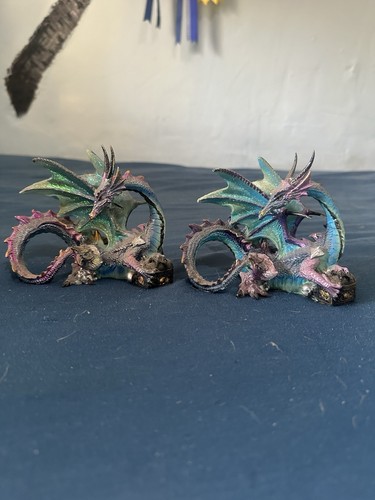Pair blue and purple dragon - of,