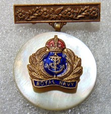 Royal Navy Enamel Pin Badge /