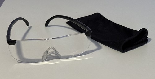 Magnifying glass close work - magnifying,