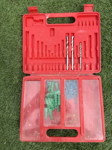 Drill bits and - bits,
