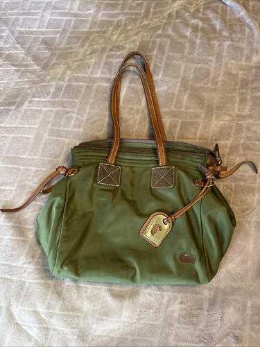Dooney bourke nylon tote bag - dooney,