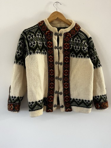 Handmade wool cardigan - handmade, nordic