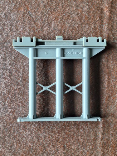 Hornby r658 060 elevated pier - hornby,