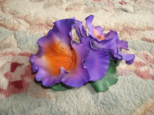 Capodimonte pansy flower - capodimonte,
