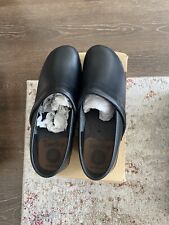 mens clogs