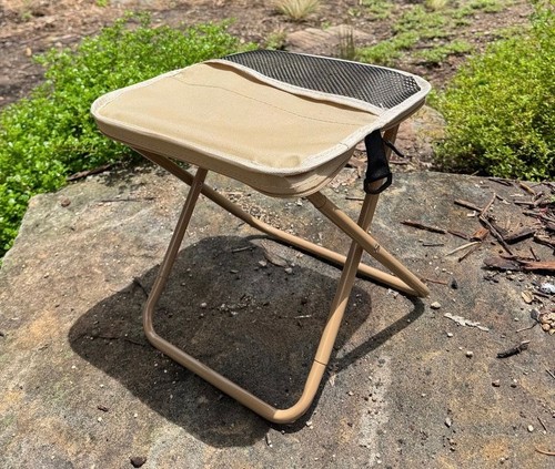 Foldable backpack stool - 2,