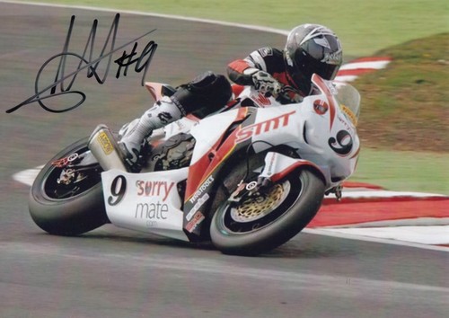 Chris walker hand signed 7x5 - hand,