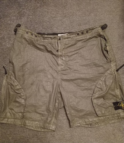 Stone island cargo shorts - island,