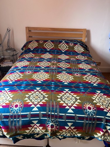 Alpaca wool blanket indigenous