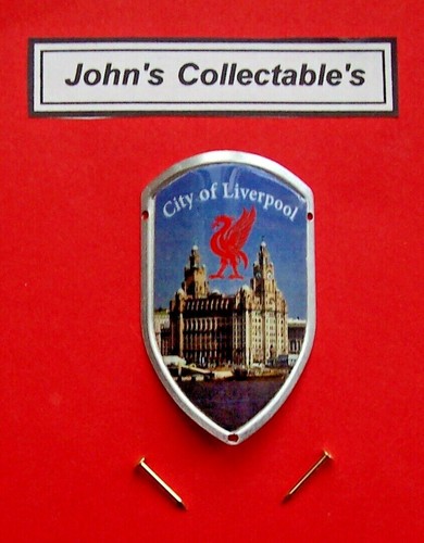 City liverpool red walking - of,