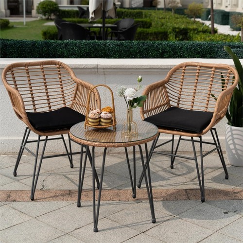4piece outdoor courtyard
