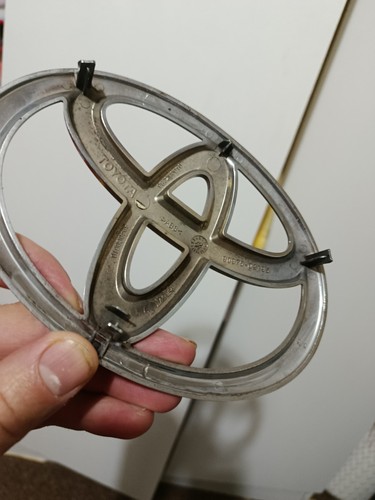 Toyota front bumper - front,