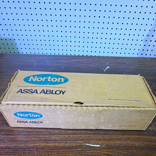 Norton 7500 series door closer - door,