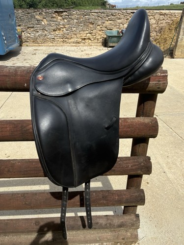 Dressage saddle - dressage,
