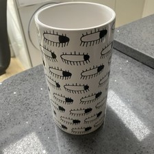 Flying tiger Vase Eyes Whit