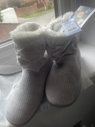 Pavers boot slipper memory - pavers,