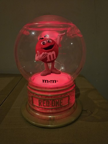 Red one snow globe popcorn - red,
