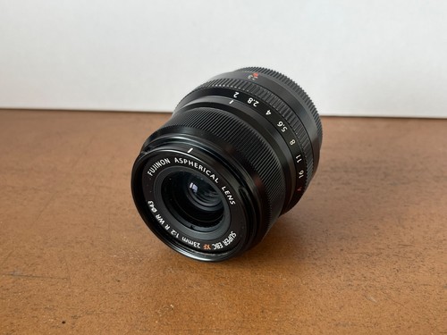 Fuji fujifilm 23mm 2 lens - f/2,