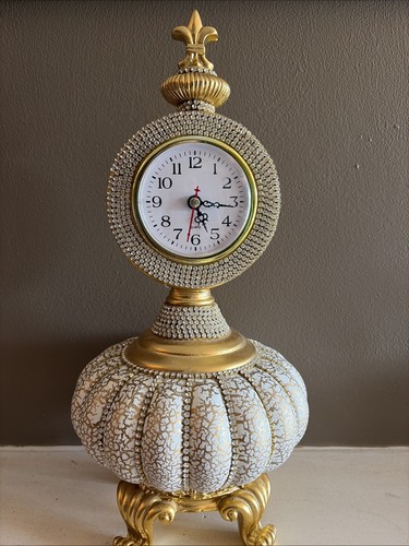 Vintage clock ornament - ornament, working