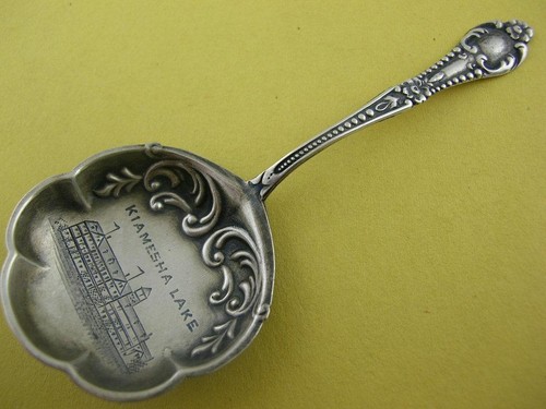 Sterling souvenir bon - bon, /