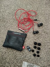 Dr.Dre - urbeats In Ear earphones red/black. Excellent Condition