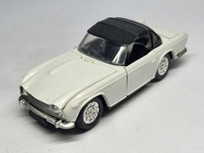 Vintage 1/43 NOREV TRIUMPH TR5