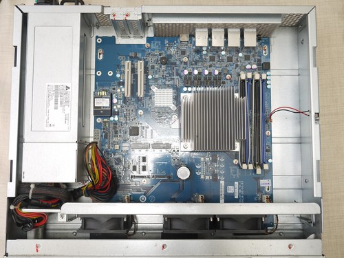 Qnap tvs 871u bay - tvs-871u-rp, 8-bay