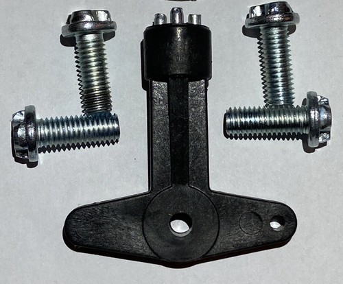 Spoke wheel centre cap bolts - centre,
