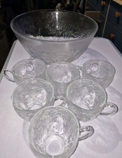 Large Glass Punch Bowl with 6 Punch Glasses. Very Good Condition. Fruit Design
